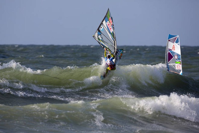 Dario hits the lip - 2012 PWA Cold Hawaii World Cup ©  John Carter / PWA http://www.pwaworldtour.com